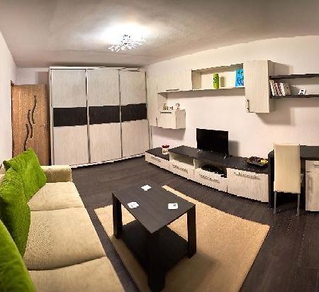 Apartament 2 Camere Cu Loc De Parcare Kaloşvar Dış mekan fotoğraf