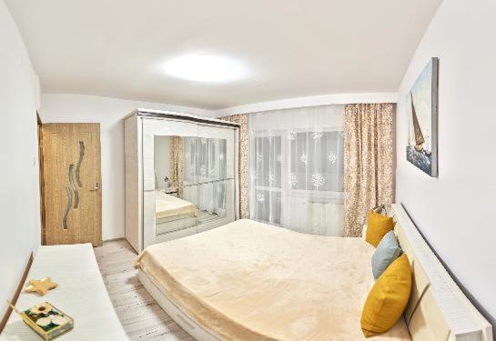 Apartament 2 Camere Cu Loc De Parcare Kaloşvar Dış mekan fotoğraf