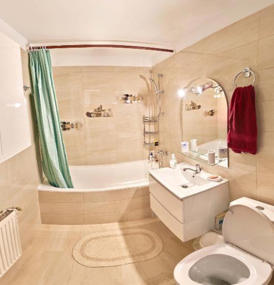 Apartament 2 Camere Cu Loc De Parcare Kaloşvar Dış mekan fotoğraf